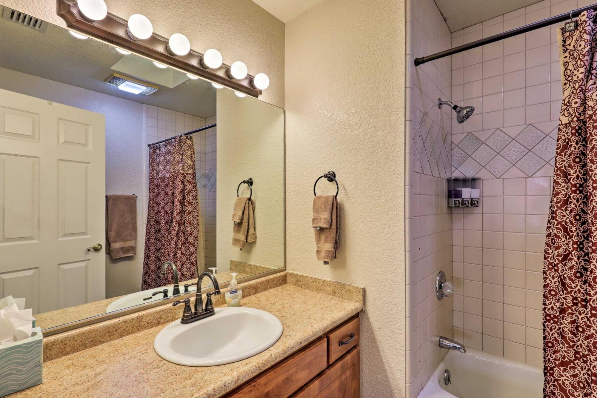 Sedona Condo On Golf Course With Mountain Views! Exterior photo